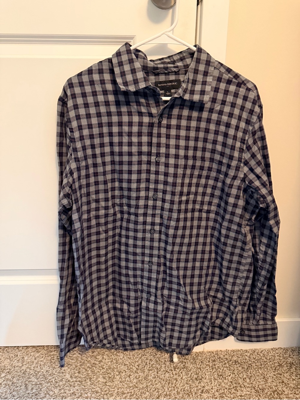 Banana Republic Men's Navy and Gray Plaid Button-Down Shirt